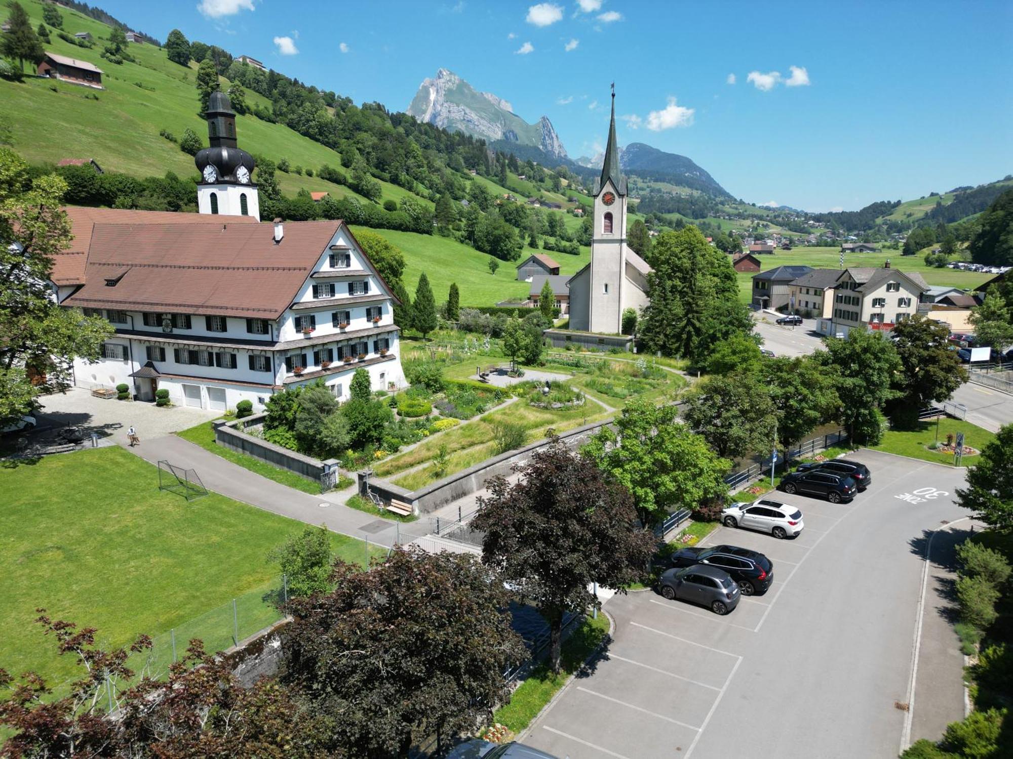 Hotel Restaurant Roessli Alt St. Johann Exteriér fotografie
